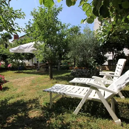 Sabina With Beautiful Garden *