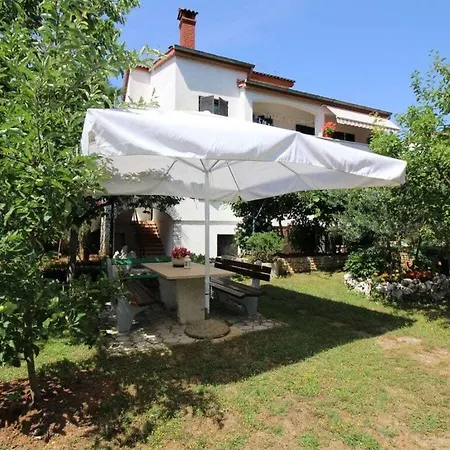 Sabina With Beautiful Garden *